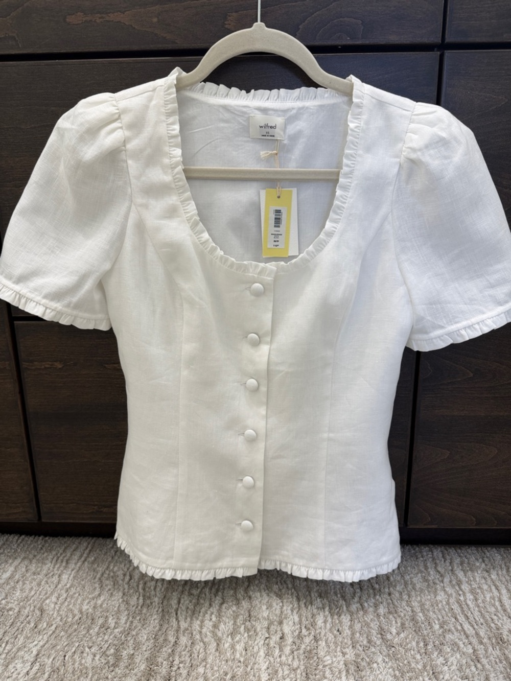 Wilfred White Linen Ruffled Scoop Neck Button-Front Blouse